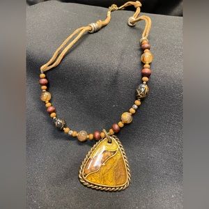 Necklace with pendant